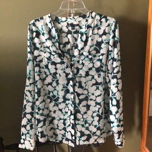 Blue and teal flower top